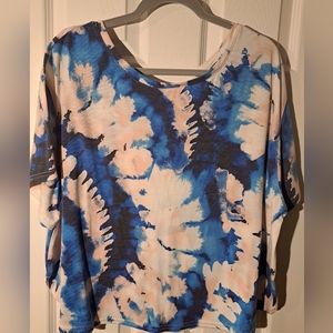 TEK GEAR blouse in size 1X colors.